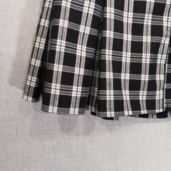 Plaid Pleated Mini Skirt Size 2 Y2K Clueless Preppy Academia Neutral Divided H&M - Picture 3 of 6
